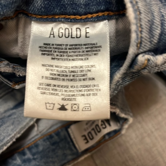 Agolde Sophie Crop Jean With Chewed Hem and Waistband - Picture 5 of 12